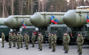 أزمة أوكرانيا ـ مخاطر تصعيد التسلح التقليدي والنووي
