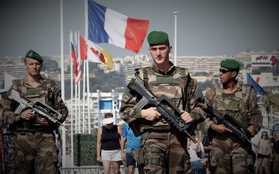 محمي: مكافحة الإرهاب ـ فرنسا وهولندا، استراتيجيات وتدابير